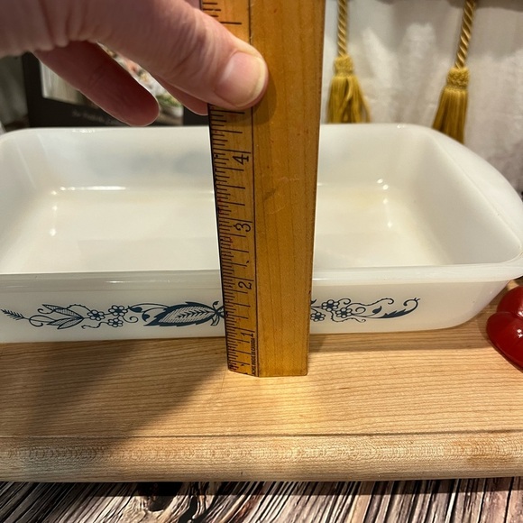 VINTAGE GLASSBAKE Blue Floral Rectangular Baking Dish - Picture 6 of 6